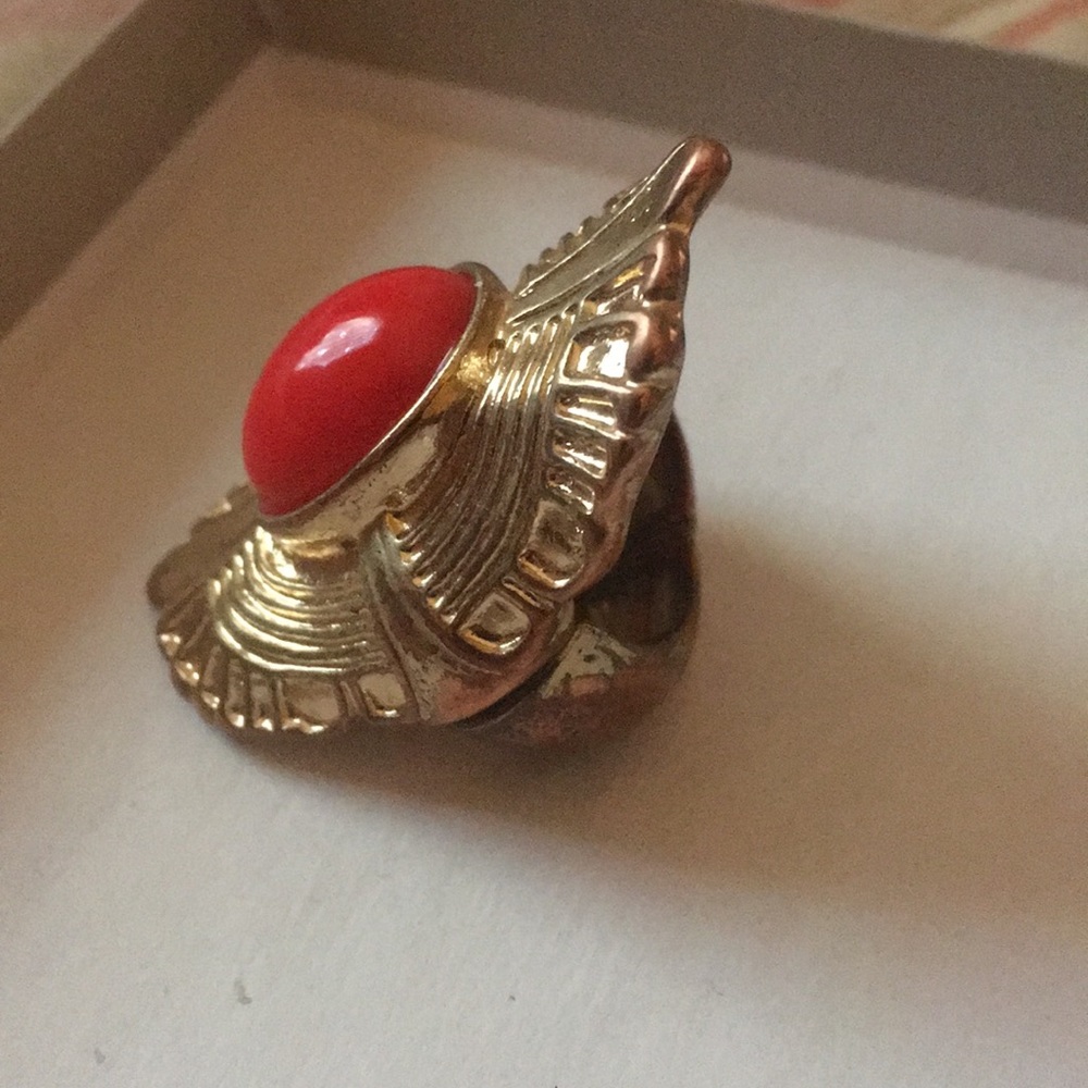Ring - Picture 2 of 2